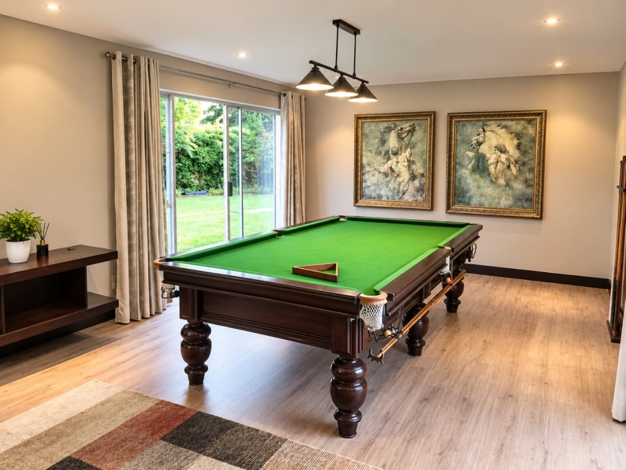 4 Bedroom Property for Sale in Heuwelsig Free State